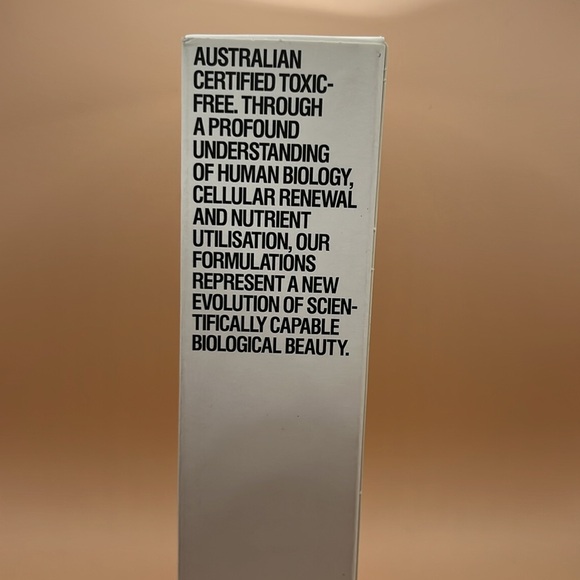 Grown Alchemist - Detox Night Cream (40mL) Peptide-3, Echinacea, Reishi Extract - Picture 3 of 4